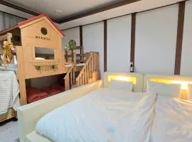 Kids & Family Hotel