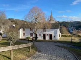 Halleluja mit Burgblick