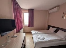 Hotel Poli