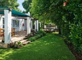 7 On Grey Guesthouse