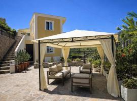 Hotiday Ponza Scogliera, hotel a Ponza