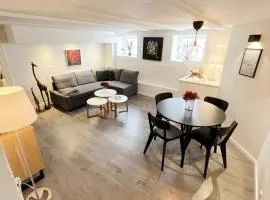 Grand Luxury Apartment Close to the Pedestrian Street