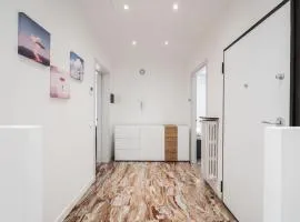 IZZ1 Apartments Plus - Motor&Food Valley