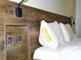 Decale Jewel Stone Hotel