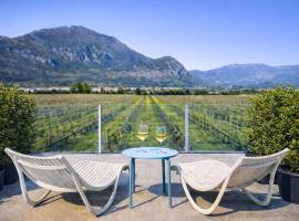 Rolly - Rooms & Restaurant, hôtel à Riva del Garda