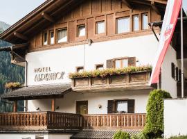 Hotel Alpenhof, отель в городе Ультимо