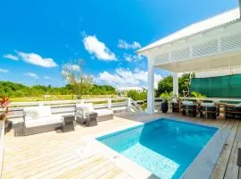 Villa Ya Huru and Mistico Beach Club plus Boat Shuttle