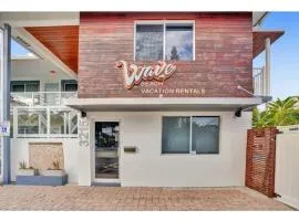 Poolside Escape Studio with Kitchen Double Beds Apt8