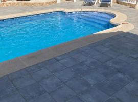 Villa Sparrow, Arboleas, hôtel à El Arroyo Aceituno