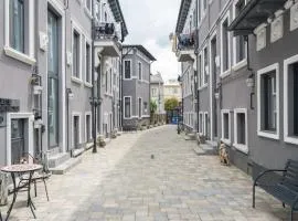 Hotel Avner