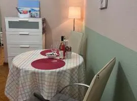 White Ship Apartman
