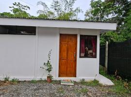 Voila's Apartment near to Punta Uva, ξενοδοχείο σε Punta Uva