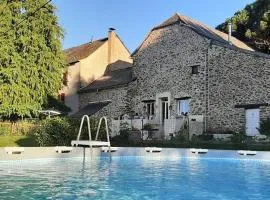 Gite Sous Les Deux Arbres