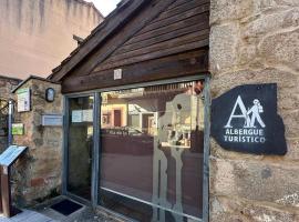 Albergue Vía de la Plata de Baños de Montemayor, Hotel in Baños de Montemayor