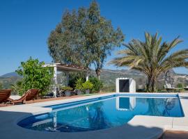 Finca Feliz Andaluz, hotel u gradu Alora