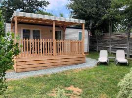 Mobil home avec terrasse - 4 pers. - API-1-52-2122、Verruyesのホテル