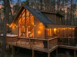 Dog-Friendly A-Frame with Hot Tub and Firepit