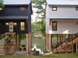 The Monochrome Duo Black& White Guadalupe Retreat