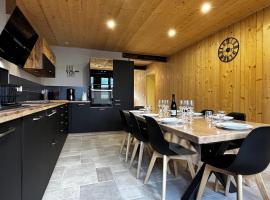 Gîte familial tout confort dans le sud du Jura, готель у місті Aromas