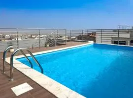 Cozy 2-bdr apt, Cidadela - rooftop pool - LCGR