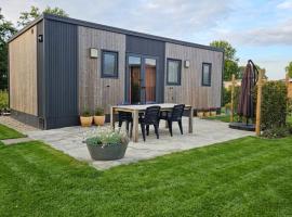 4 Persoons Chalet in het Drents Friese Wold Camping de Reeënwissel, Hotel in Hoogersmilde