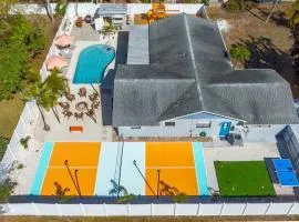 New! Bradenton, Pool, Pickleball, Game Room, Minigolf, Firepit