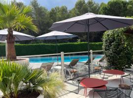 ibis Nîmes Ouest - A9, hotel i Nîmes