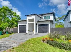 3 Mi to Naples Beach: Chic Group Getaway w/ Pools!