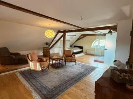 Dachstudio in tierfreundlicher Hofreite