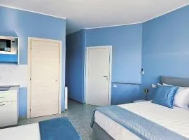 DANIEL SUPERIOR APARTMENTS - Tropea City Center - 250m from the Train Station