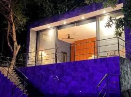 Deluxe loft with direct access to the lagoon