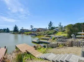 Lakefront Getaway w/ Private Dock in Ocean Shores!