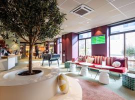 ibis Lille Centre Gares, hotel sa Lille