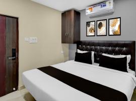 Hotel O by OYO Kings Inn Luxury Rooms: Sangāreddi şehrinde bir otel