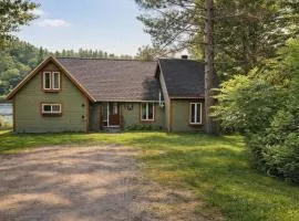 Chalet au bord de l'eau avec spa privé - Mauricie - Portneuf - Québec