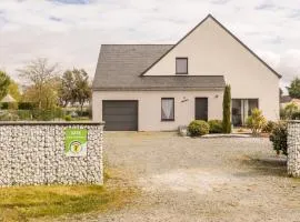 Maison moderne à 100m de la mer avec jardin clos, garage, WiFi, proche camping avec commerces, animaux OK - FR-1-306-1205