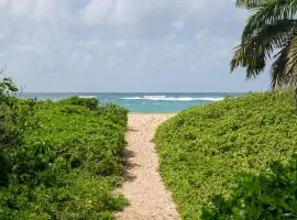 Secluded Sands 5 Min Walk To Secluded Beach, AC