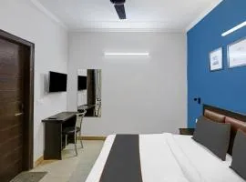 Super Collection O Agniv Residency Near Saket Metro