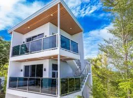 Camotes White House Resort