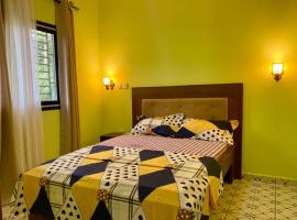 Charming, affordable private apartment in Kribi, hotell sihtkohas Kribi
