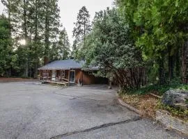 Big+Little Nelson Chalets | Hot Tub | Game Room