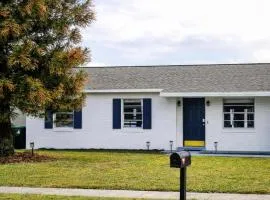 Brand NewPainted Vacation Hse NrUCF PetsOK Fenced