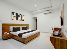 Super Hotel O Navasari Bus Terminal Formerly Jay Shankar โรงแรมในSisodra