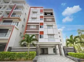 Super Townhouse Financial District Gachibowli Formerly Srinika Inn