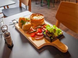 Ibis Pontarlier, hotel Pontarlier-ben