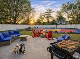 Play Pickleball & Shoot Hoops, Near Grand Park & Downtown Indy