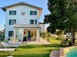 ROSETO HOLIDAYS AZZURRO