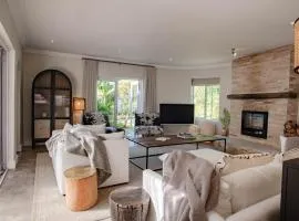 Private Villa on Leisure Island