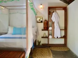 Luminosium - Slow Life Garden Retreat