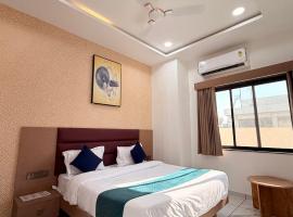 HOTEL ROSE PRIMe, hotel v destinaci Anand